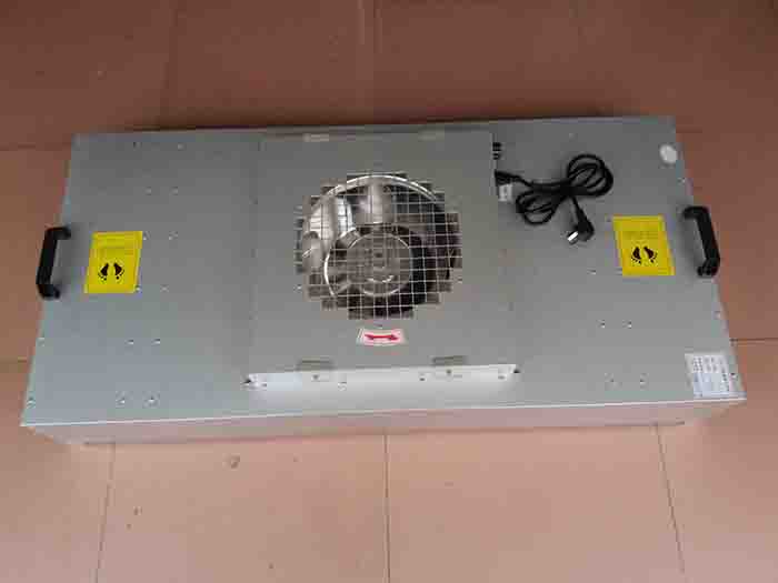 FFU風機過濾機組廣泛主要應用于無塵室、潔凈生產線、超凈工作臺,潔凈棚,百級無塵車間,組裝式潔凈室和局部百級等應用場合。 FFU風機過濾機組廣泛主要應用于無塵室、潔凈生產線、超凈工作臺,潔凈棚,百級無塵車間,組裝式潔凈室和局部百級等應用場合。